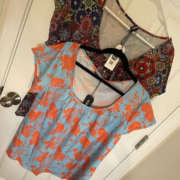 Two 2 NORACORA blouses small shirt sleeve - Picture 1 of 9